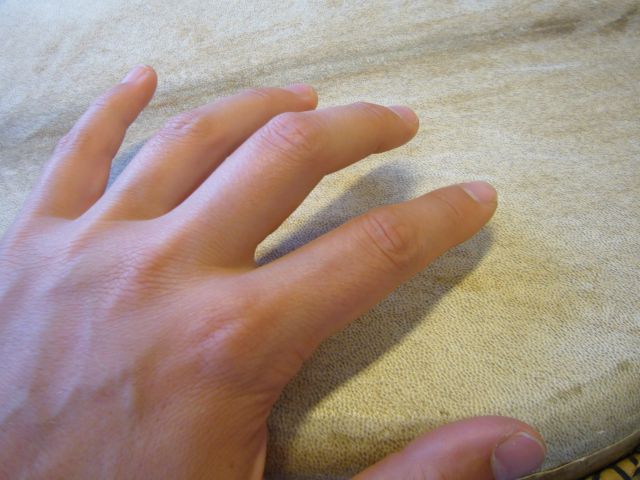 djembe met hand 2.jpg